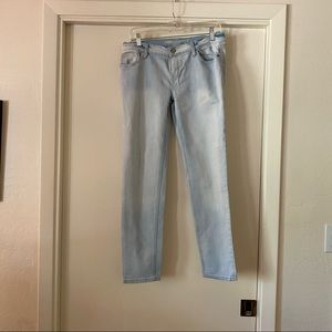 Old Navy Boyfriend Jeans. Light wash